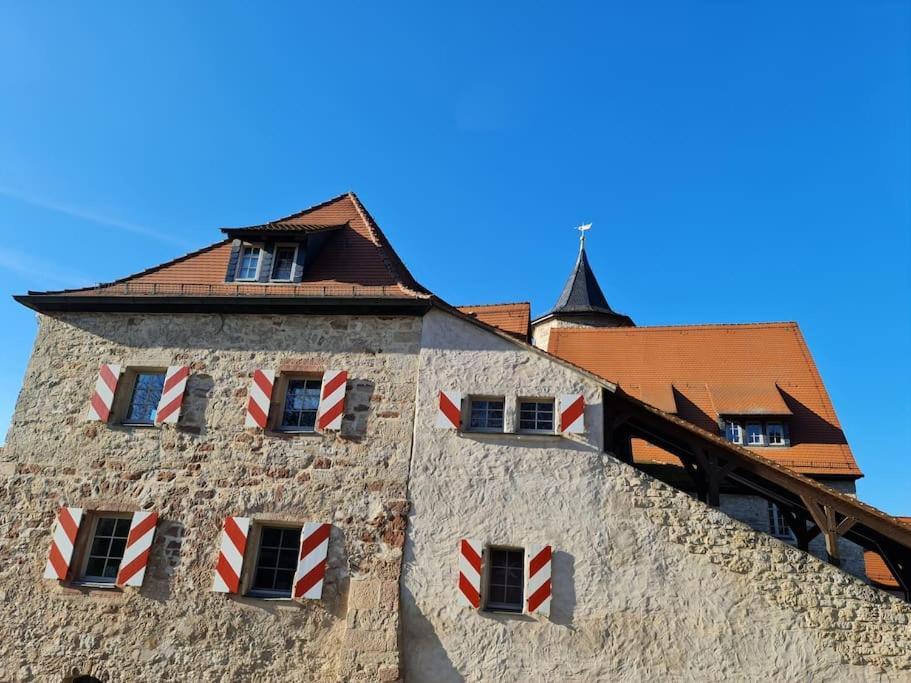 Appartements In Schoner Burganlage Jena Bagian luar foto