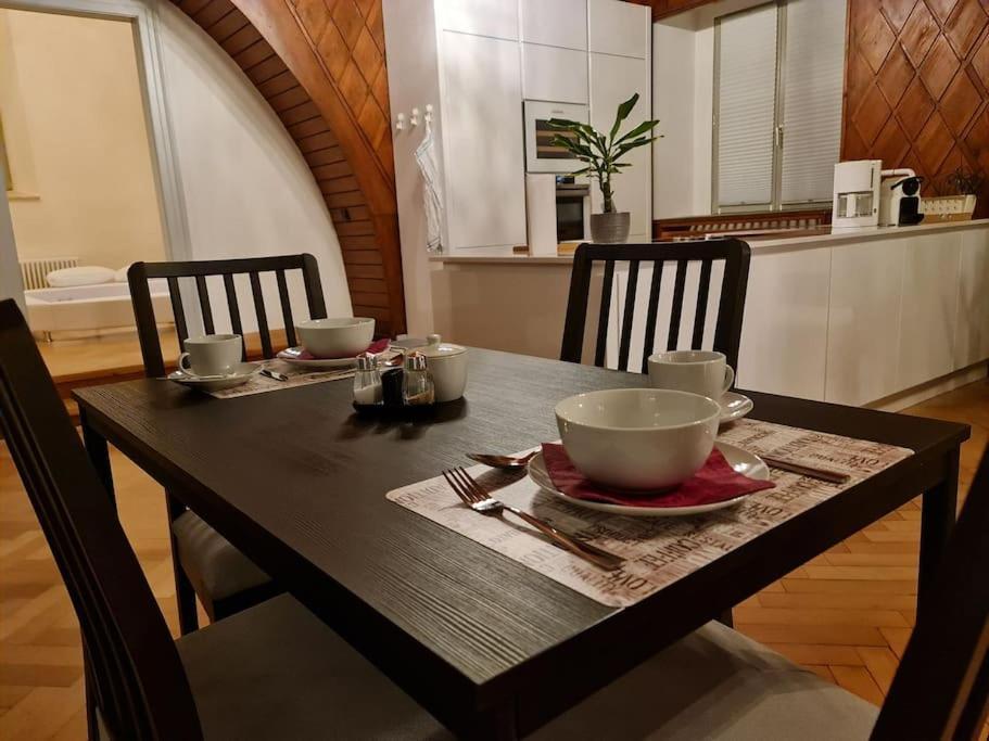 Appartements In Schoner Burganlage Jena Bagian luar foto