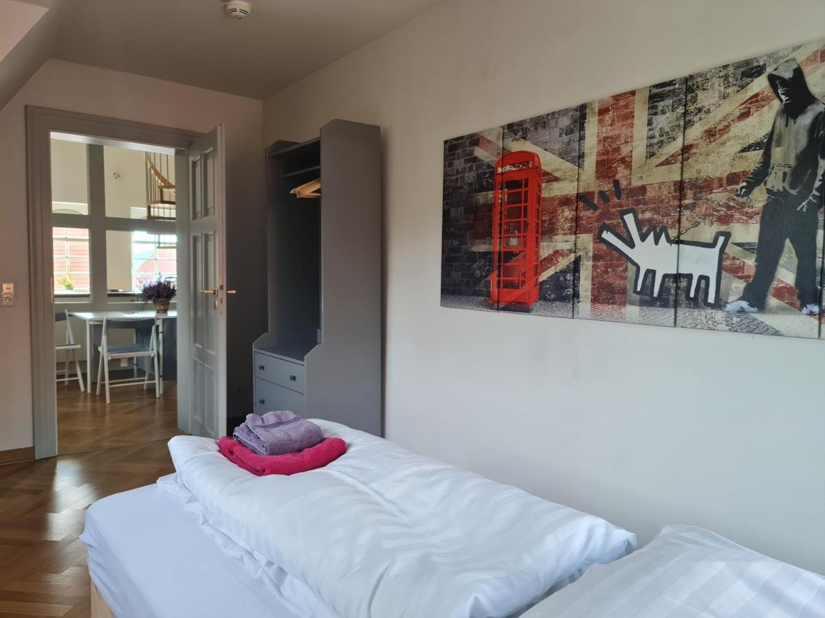 Appartements In Schoner Burganlage Jena Bagian luar foto