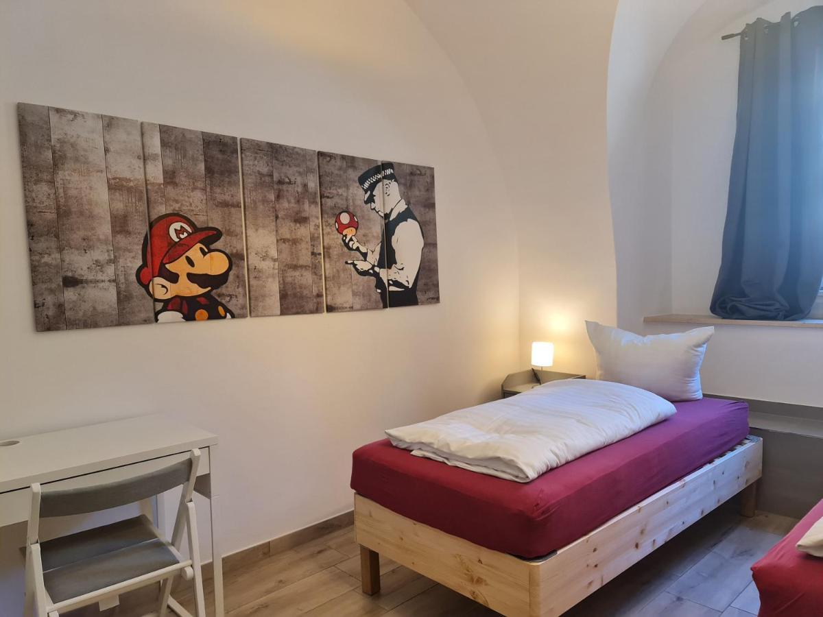 Appartements In Schoner Burganlage Jena Bagian luar foto