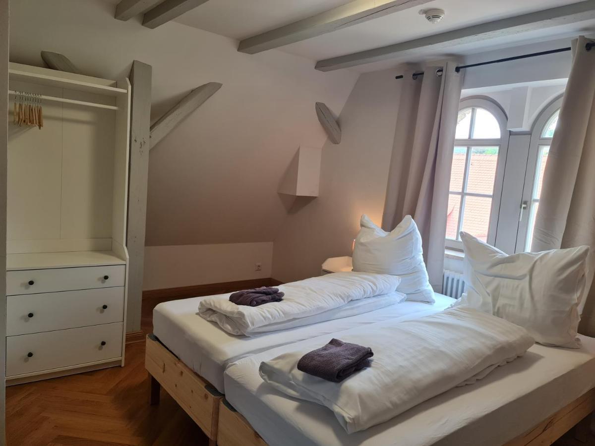 Appartements In Schoner Burganlage Jena Bagian luar foto